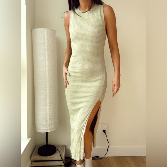 Aritzia Dresses & Skirts - Wilfred Verona green Dress- M